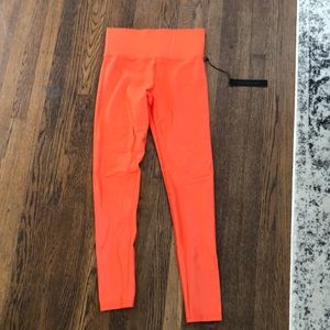Carbon high rise neon legging M